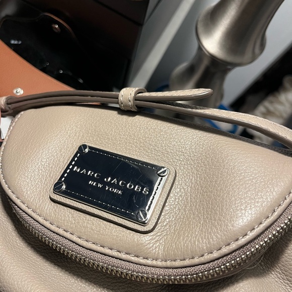 Marc Jacobs Leather Crossbody Purse - Picture 8 of 11
